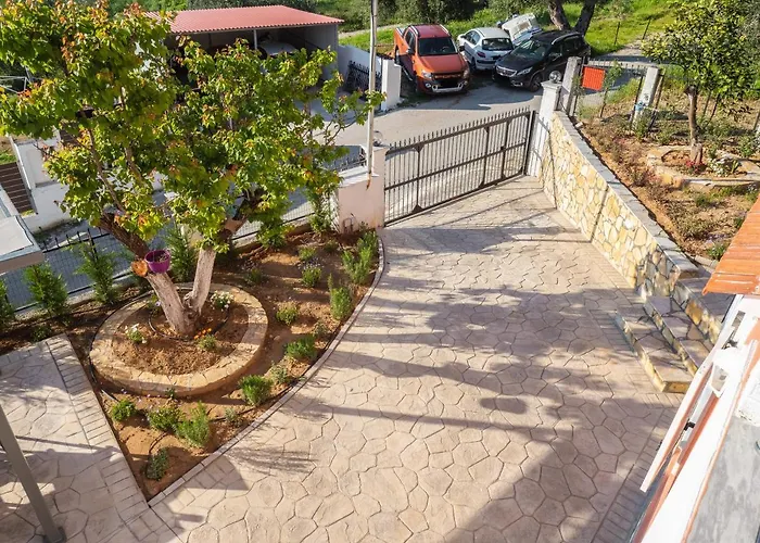 بيت للعطل Olea House 2' Walk From The Sea *