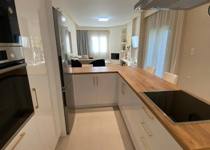Olea House 2' Walk From The Sea *