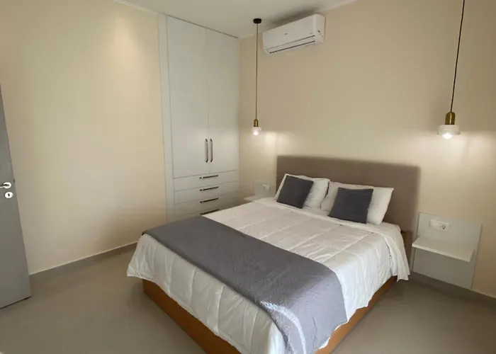 Olea House 2' Walk From The Sea بيت للعطل Notos