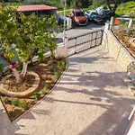 Semesterbostad Olea House 2' Walk From The Sea *