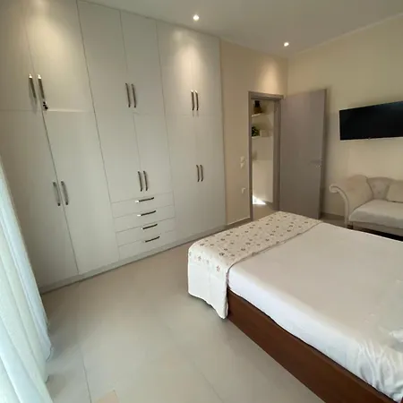 Olea House 2' Walk From The Sea