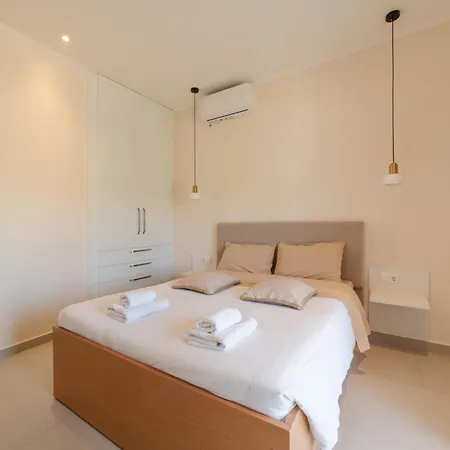 Olea House 2' Walk From The Sea