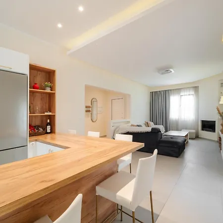 Olea House 2' Walk From The Sea *
