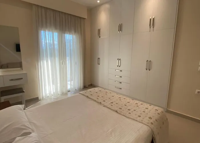 Olea House 2' Walk From The Sea *